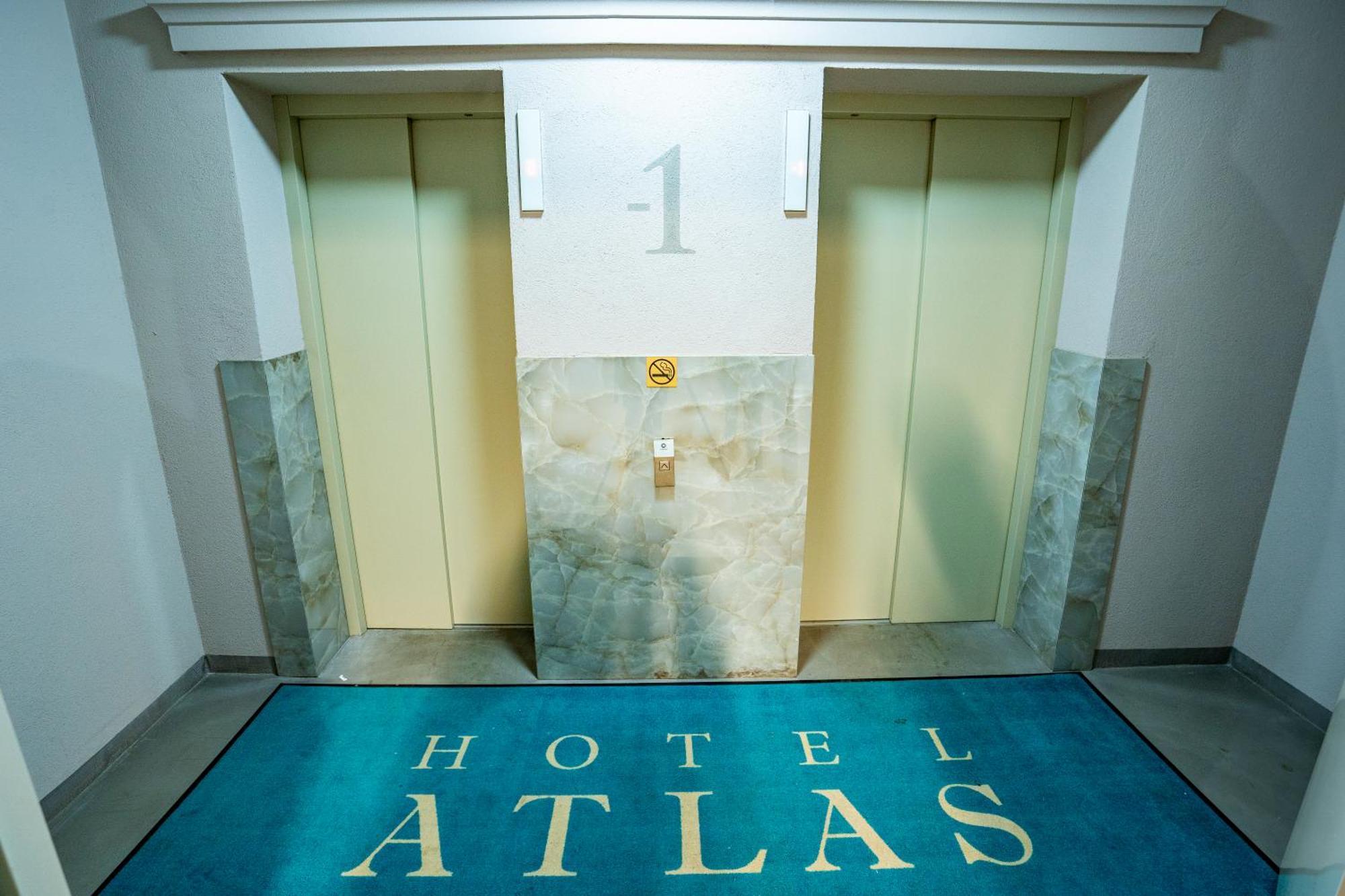 Atlas Hotel Timișoara Zewnętrze zdjęcie