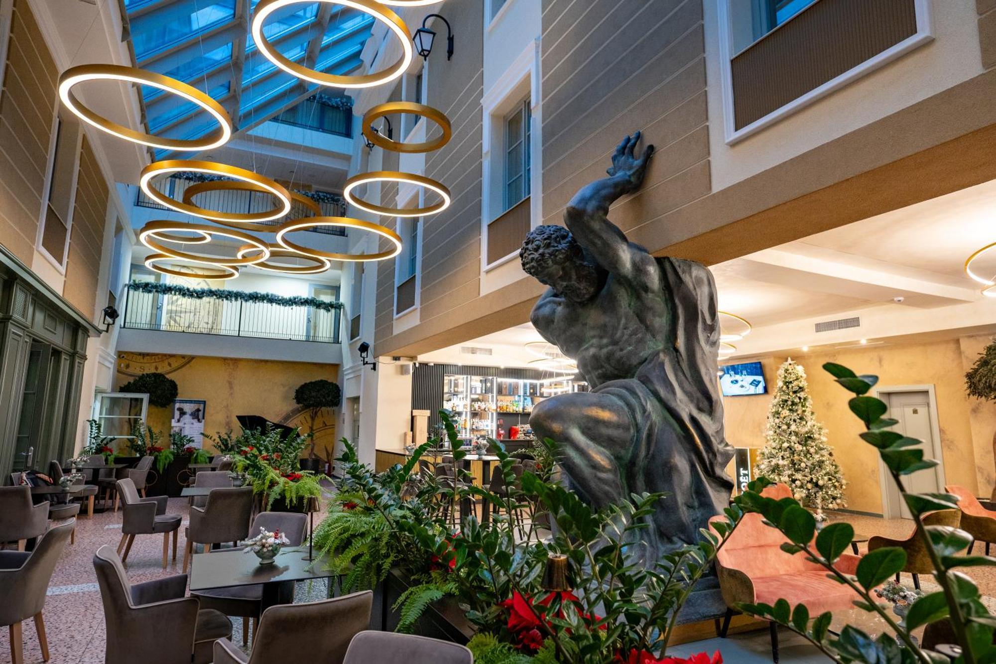 Atlas Hotel Timișoara Zewnętrze zdjęcie