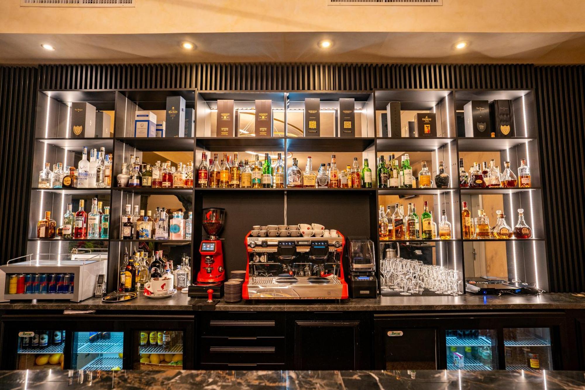 Atlas Hotel Timișoara Zewnętrze zdjęcie