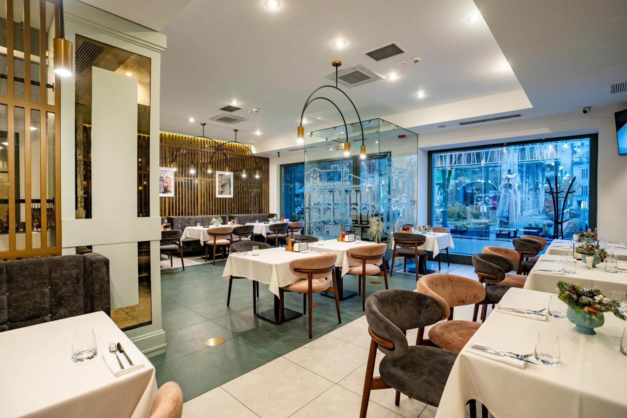 Atlas Hotel Timișoara Zewnętrze zdjęcie